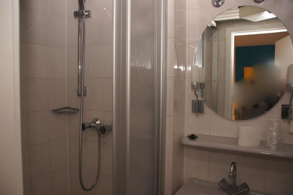 Hotel Paseo Aachen Phòng bức ảnh